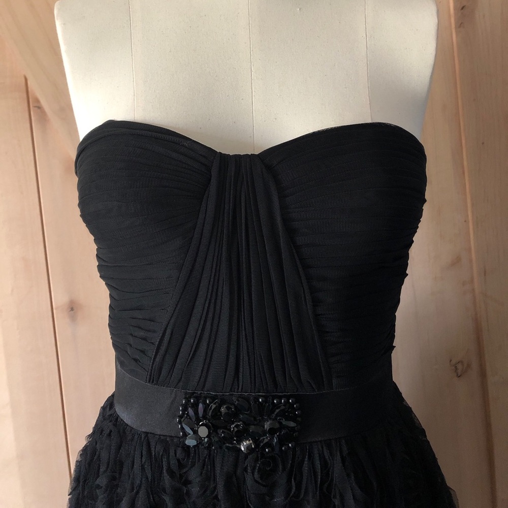 Black Chece Strapless Prom Dress